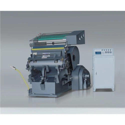 हॉट स्टैंपिंग के साथ मीडियम डाई कटिंग मशीन